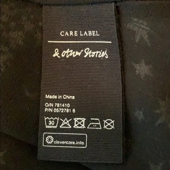 & Other Stories Cosmic stars and moon black white long sleeve dress NWT size 6 - Picture 9 of 10